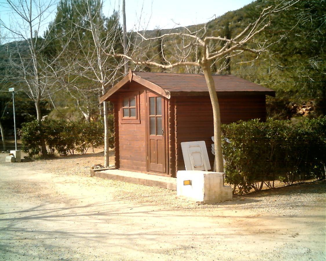 Cabanas Y Bungalows La Falaguera Bárig Esterno foto